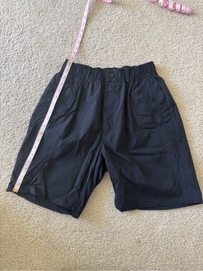 Men's Athletic Elastic-Waist Black Shorts
